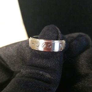 Band Ring| Engraved Hugs & Kisses SS Band